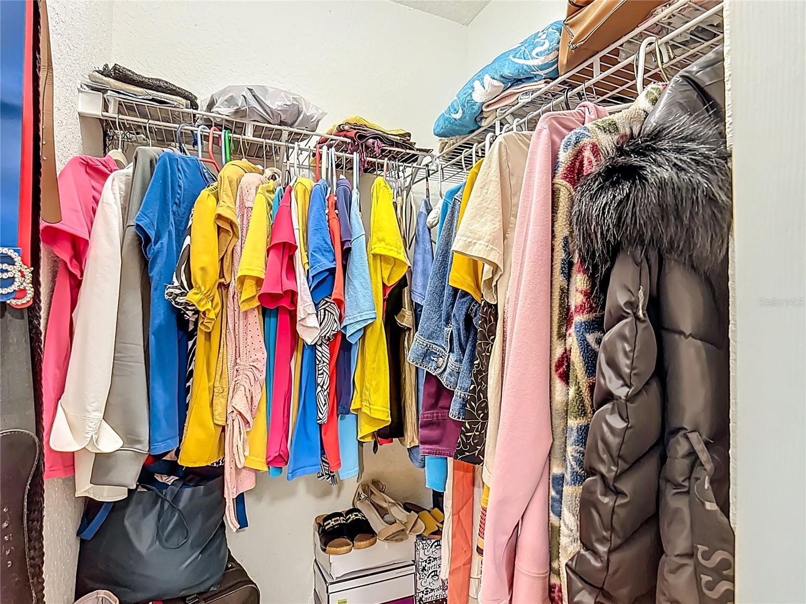 Image 28 of 54 For 1910 Dolphin Drive