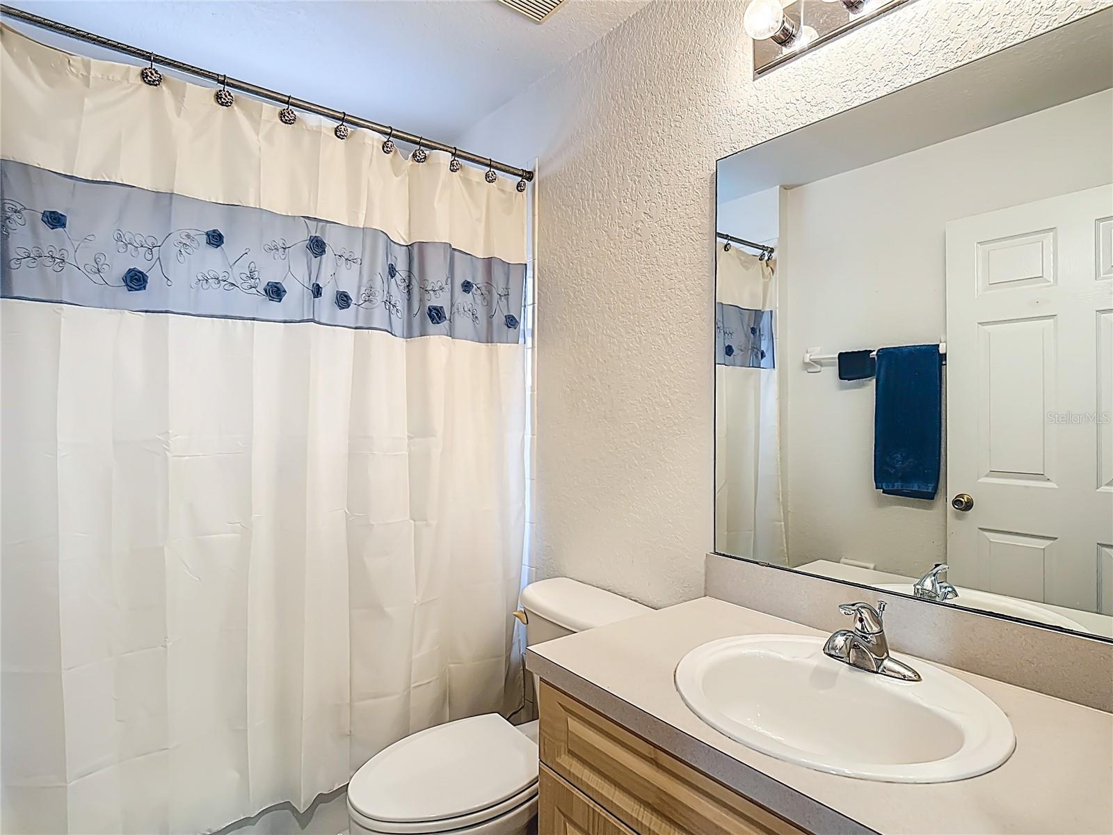 Image 36 of 54 For 1910 Dolphin Drive