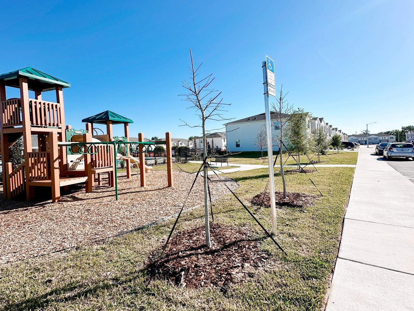 Image 17 of 22 For 1335 Tallowwood Lane