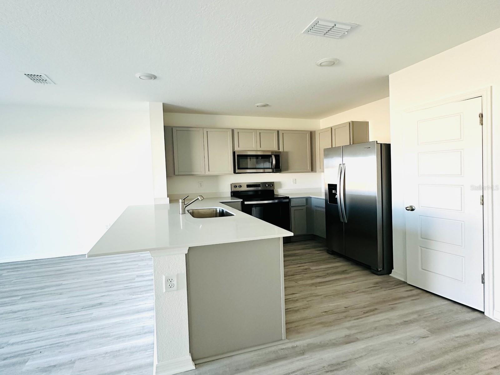 Image 4 of 22 For 1335 Tallowwood Lane