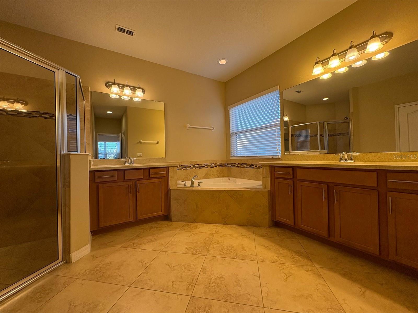 Image 21 of 42 For 5395 Bowman Drive