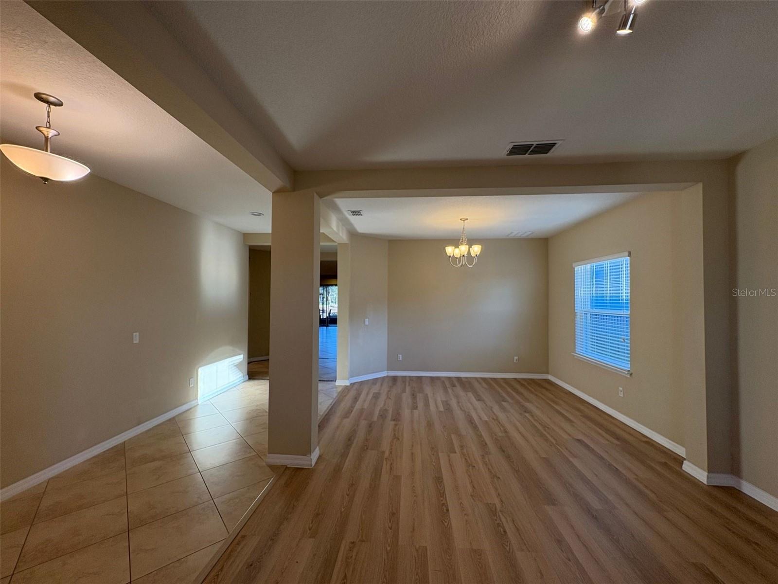 Image 7 of 42 For 5395 Bowman Drive