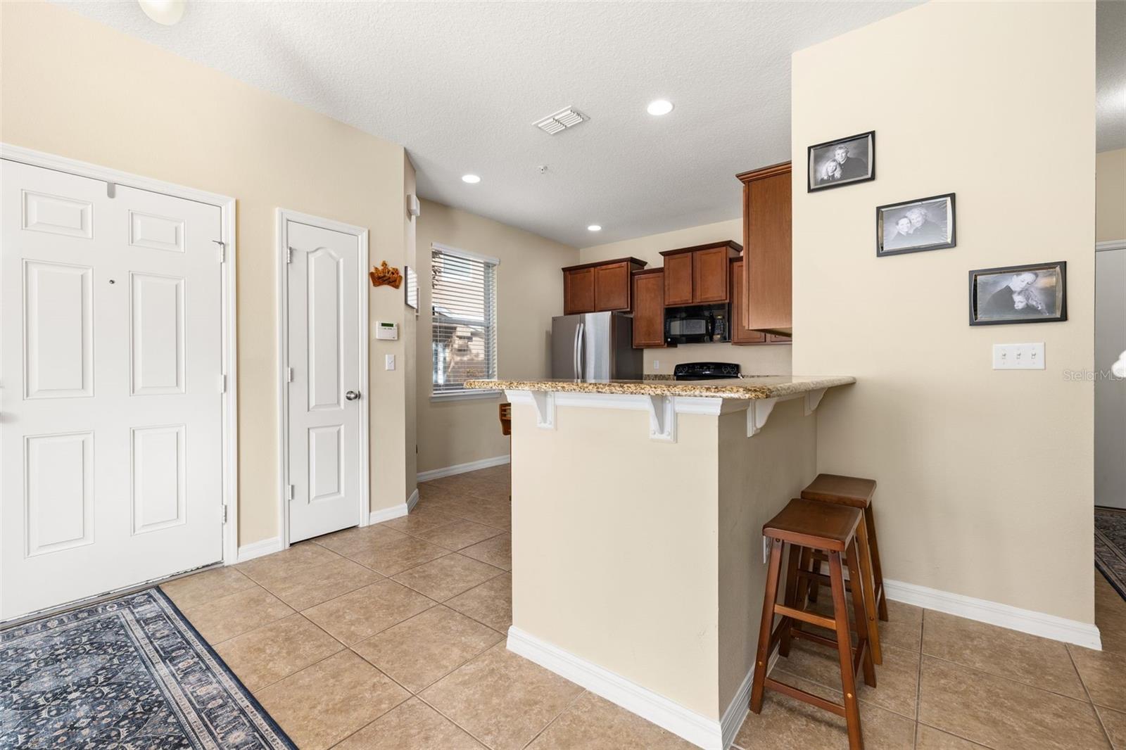 Image 13 of 43 For 1532 Scarlet Oak Loop 70b