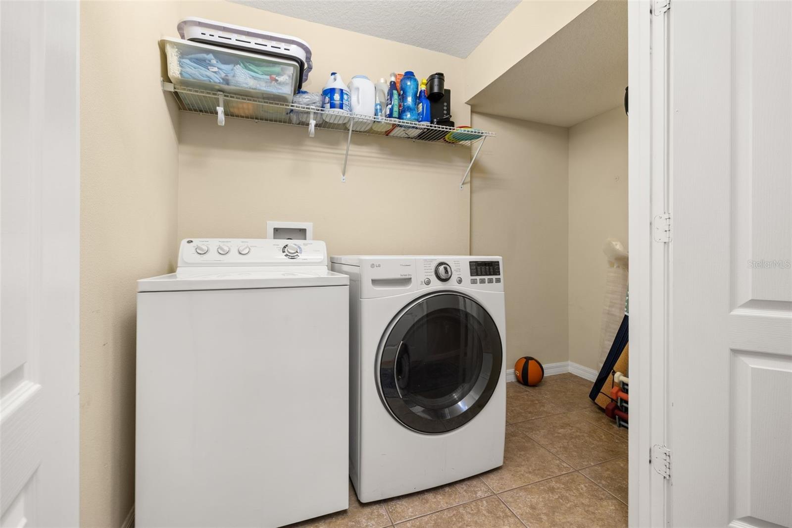 Image 21 of 43 For 1532 Scarlet Oak Loop 70b