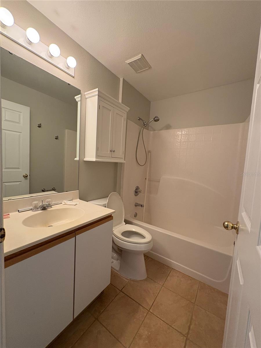 Image 13 of 19 For 3605 Stonefield Drive