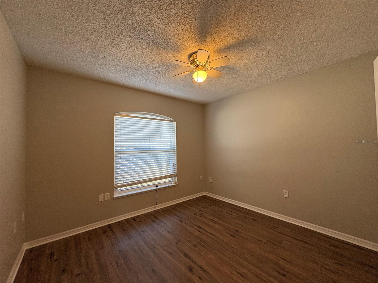 Image 7 of 19 For 3605 Stonefield Drive