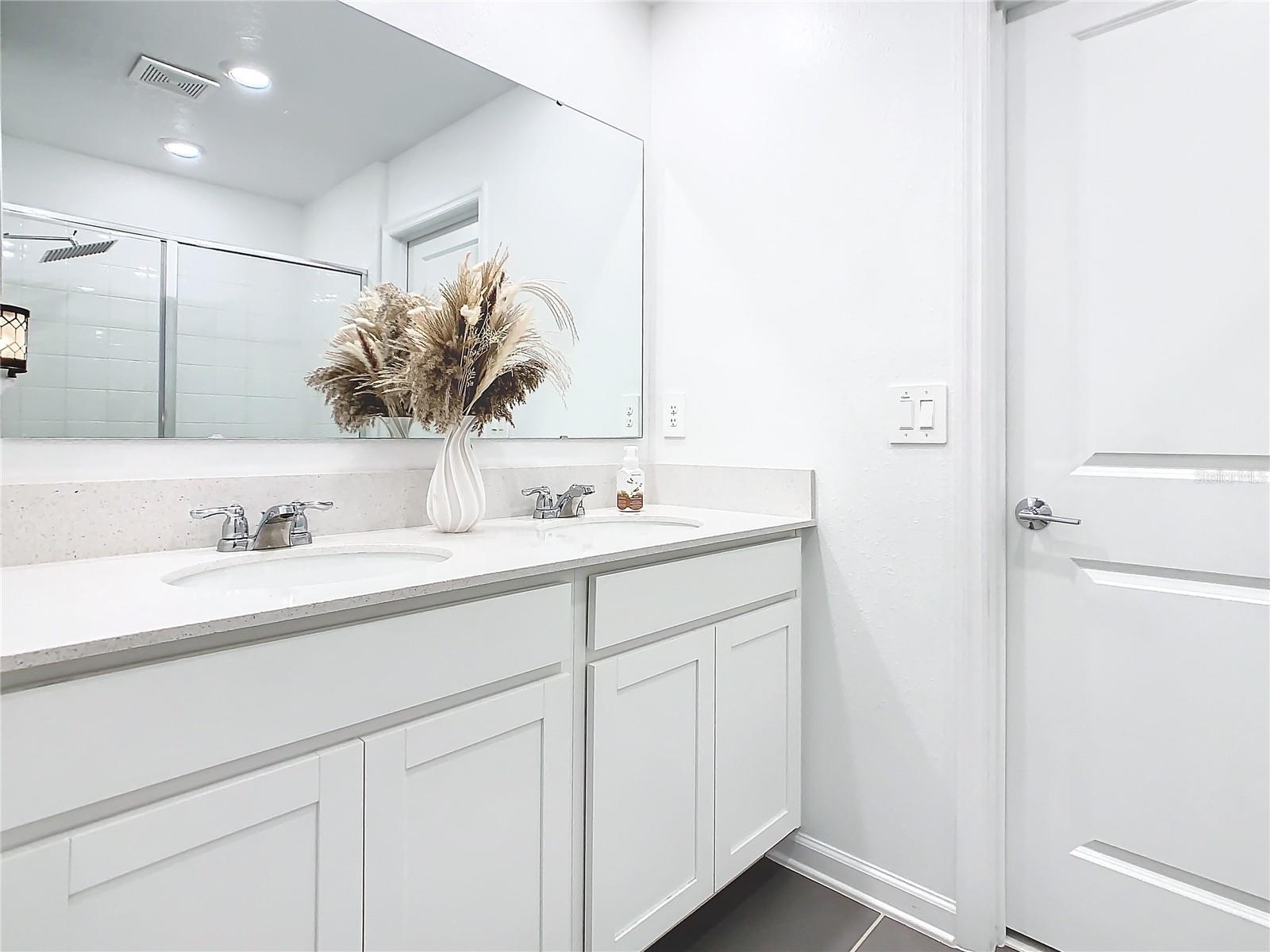 Image 11 of 18 For 1042 John Jacob Road