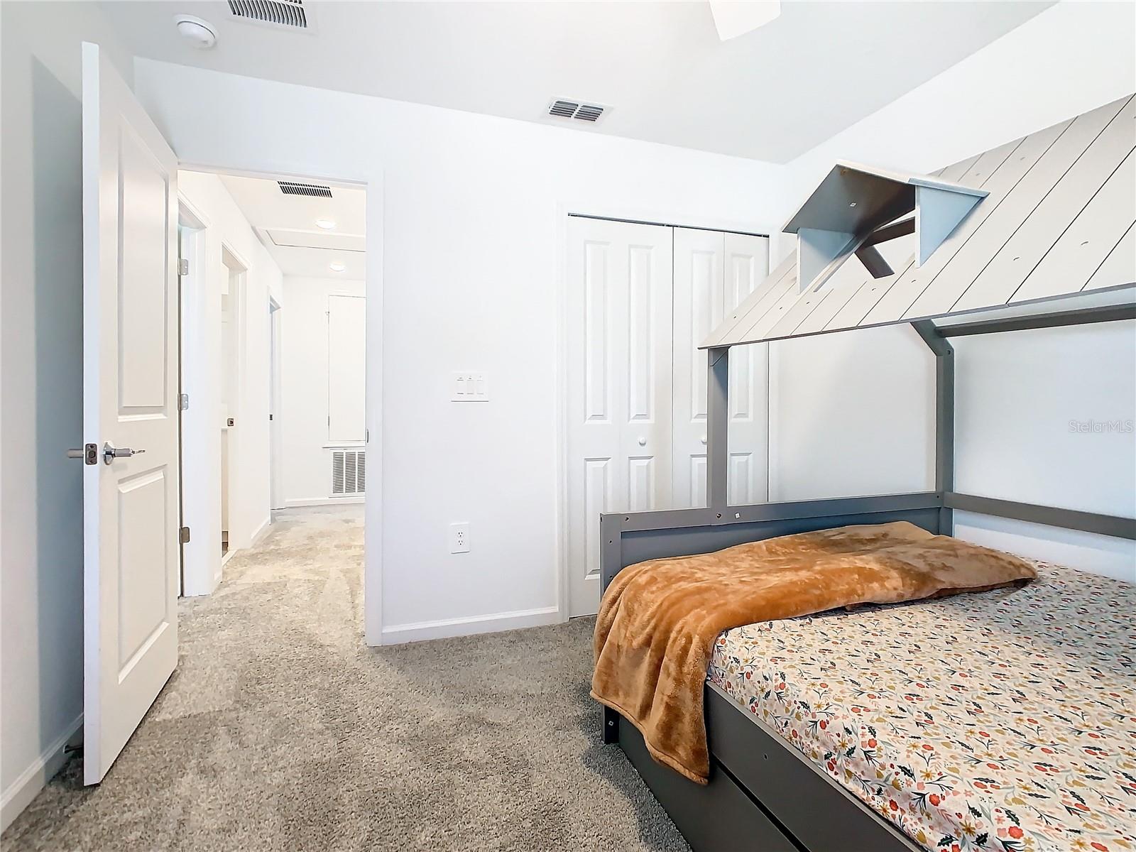 Image 12 of 18 For 1042 John Jacob Road