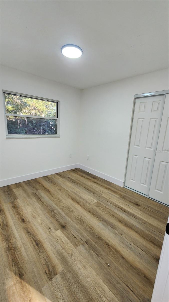 Image 20 of 24 For 712 Trailwood Drive