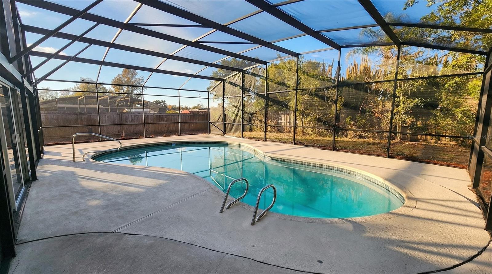 Image 23 of 24 For 712 Trailwood Drive