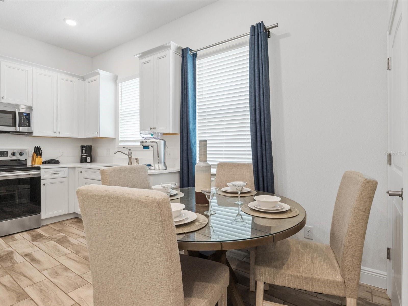 Image 14 of 53 For 8092 Knee Deep Road