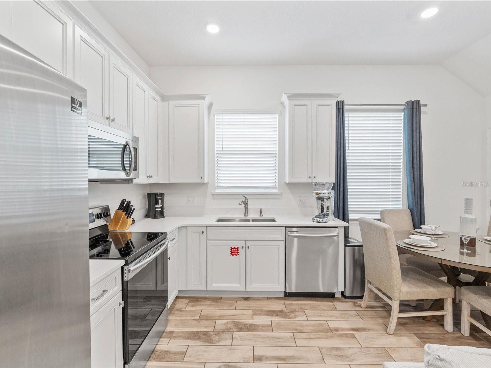 Image 21 of 53 For 8092 Knee Deep Road