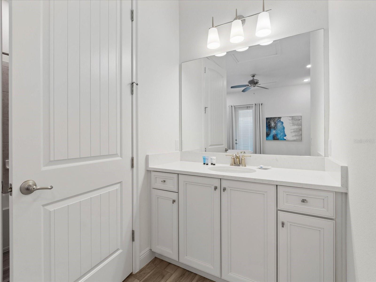 Image 35 of 53 For 8092 Knee Deep Road