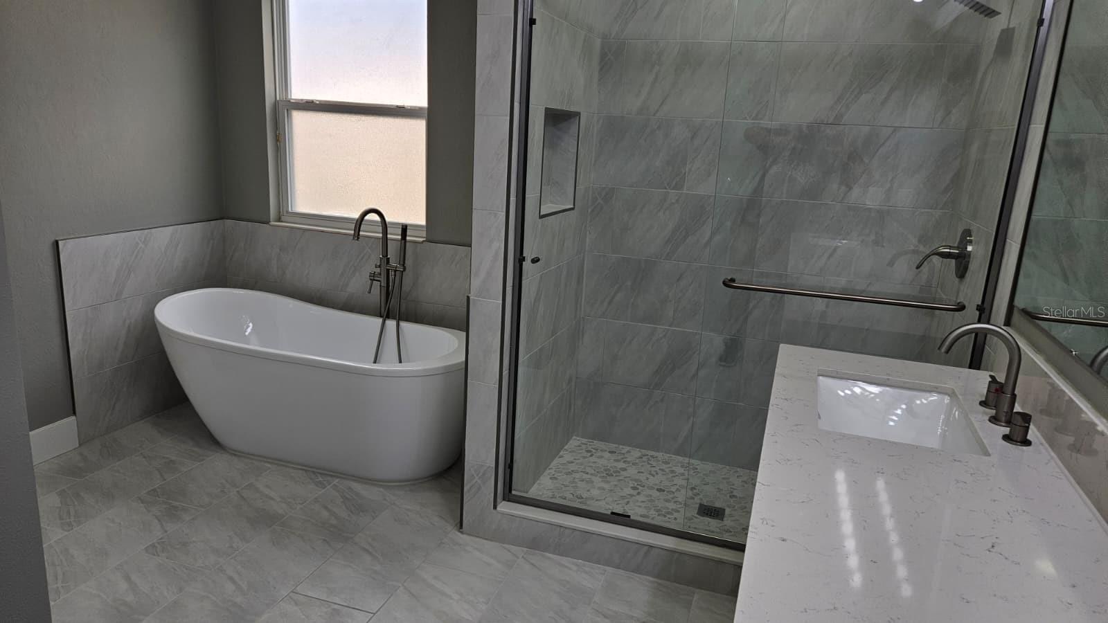 Image 21 of 37 For 5209 Creekside Park Avenue