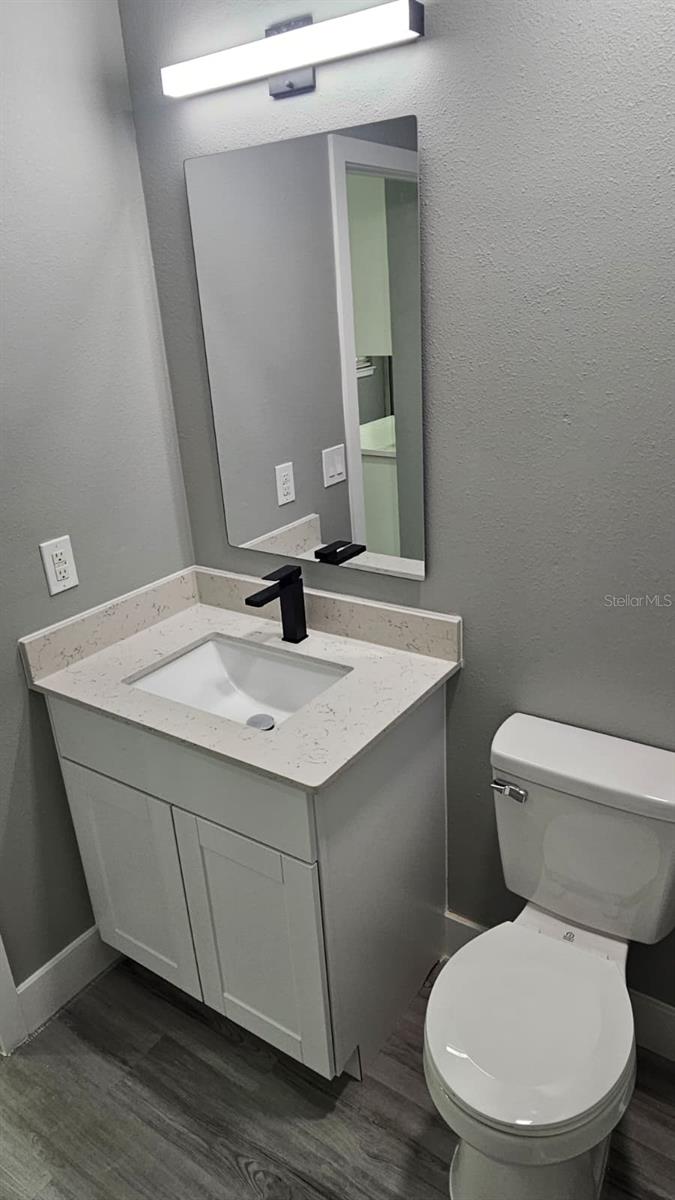 Image 30 of 37 For 5209 Creekside Park Avenue