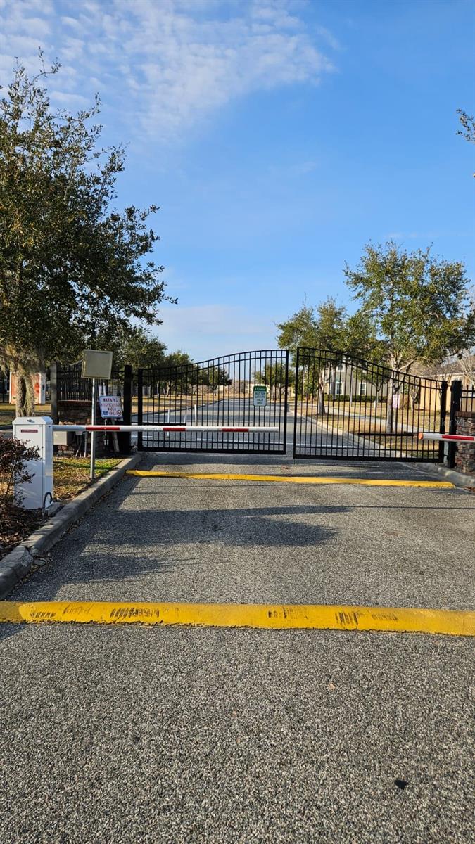 Image 5 of 37 For 5209 Creekside Park Avenue