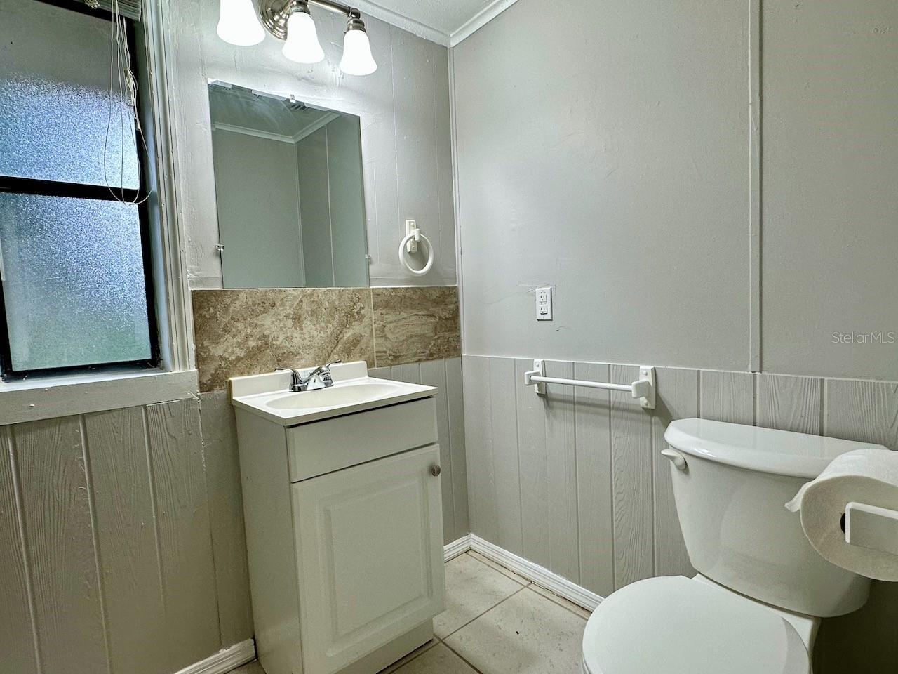 Image 11 of 20 For 508 8th Street