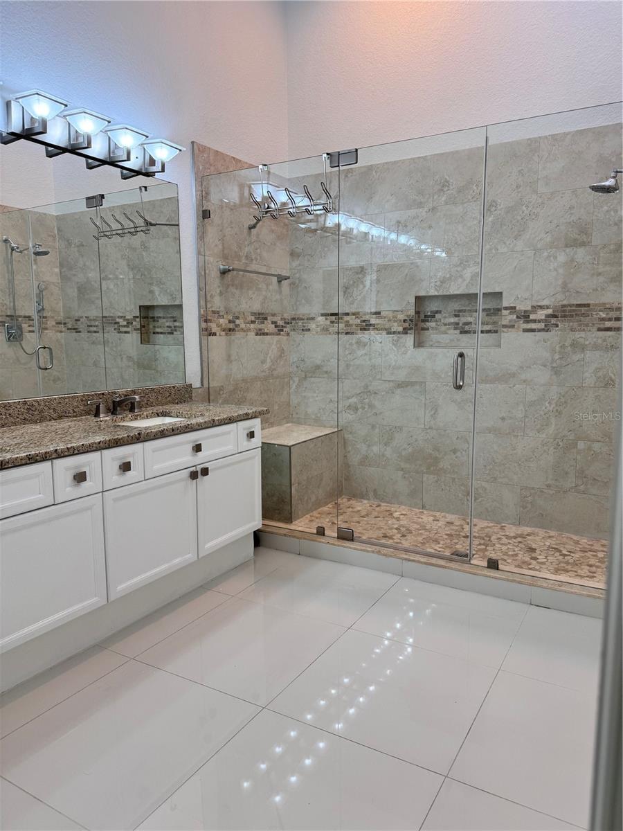 Image 21 of 40 For 2823 Maguire Drive