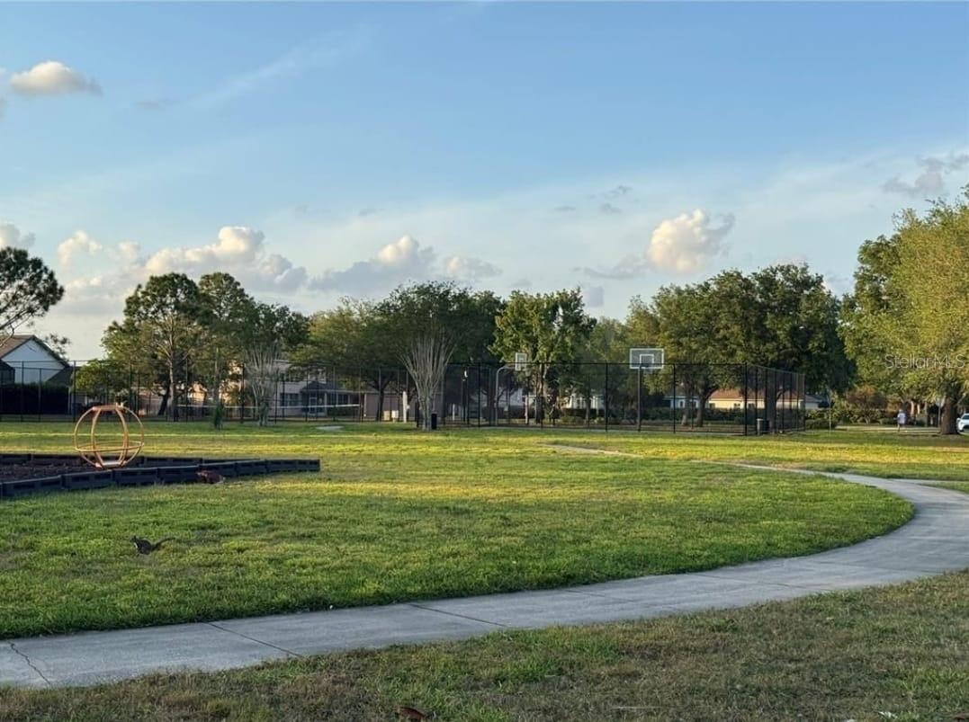 Image 36 of 40 For 2823 Maguire Drive