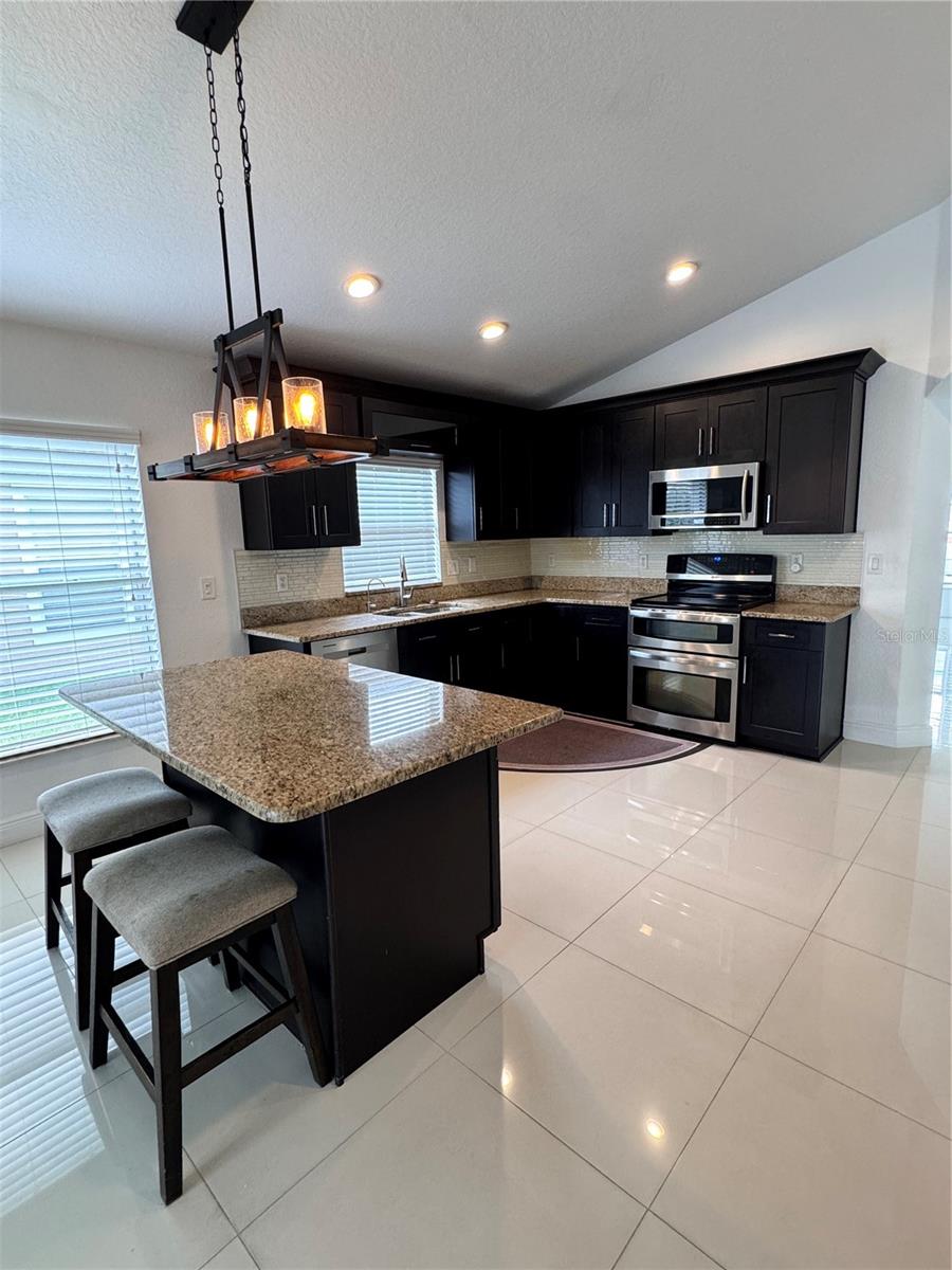 Image 7 of 40 For 2823 Maguire Drive