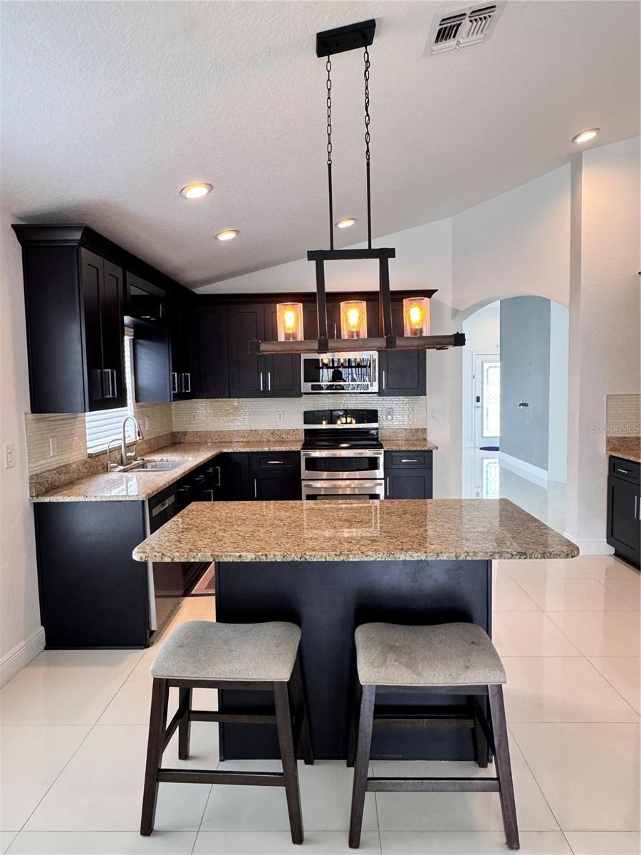 Image 9 of 40 For 2823 Maguire Drive