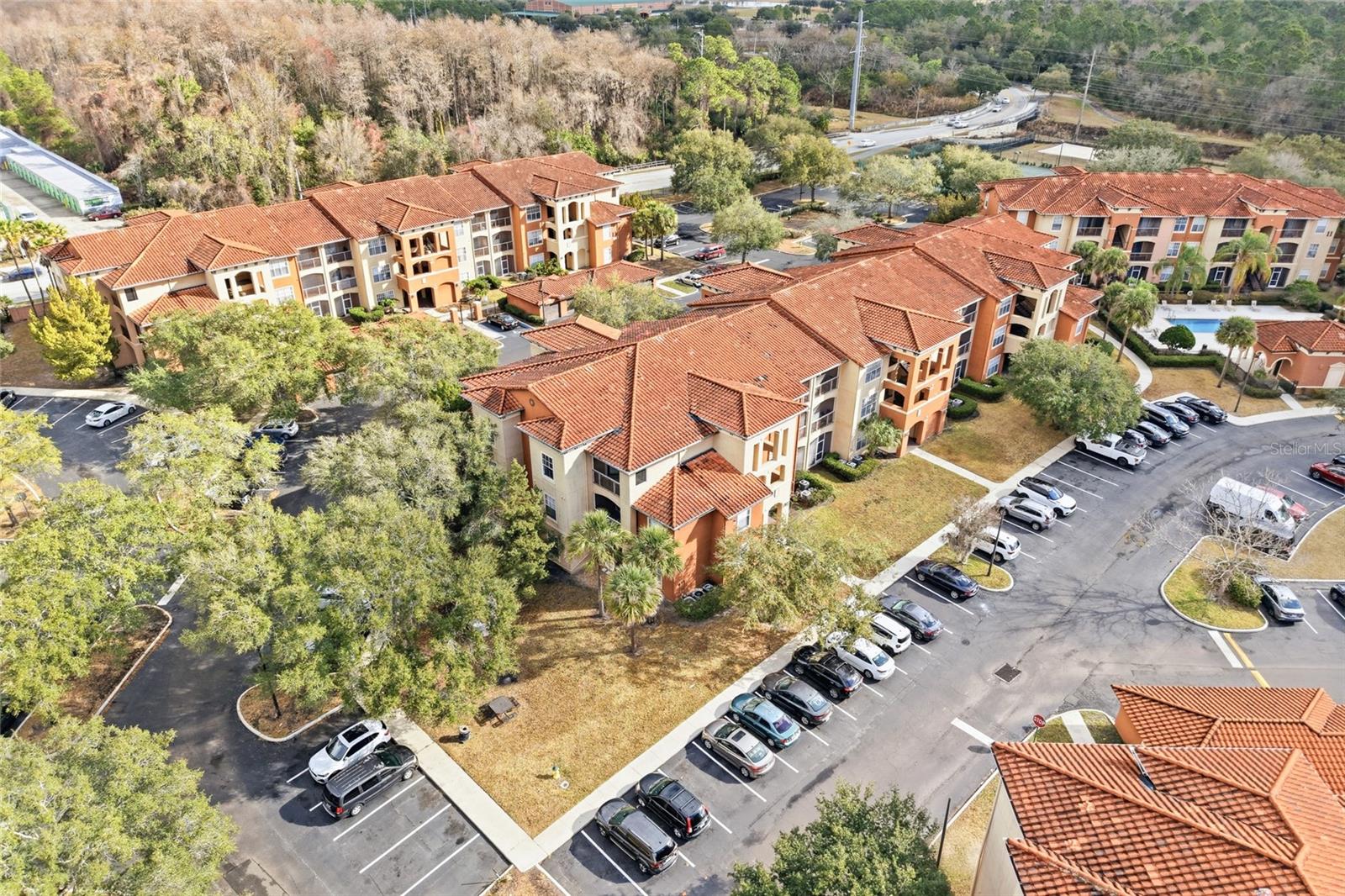 Image 27 of 33 For 5512 Metrowest Boulevard 201