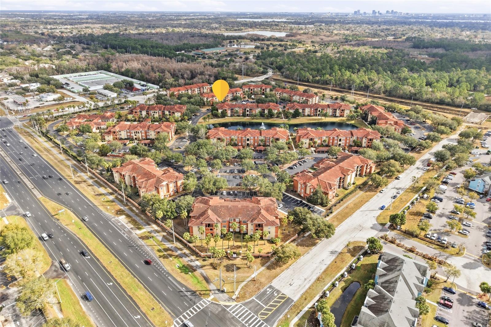 Image 31 of 33 For 5512 Metrowest Boulevard 201