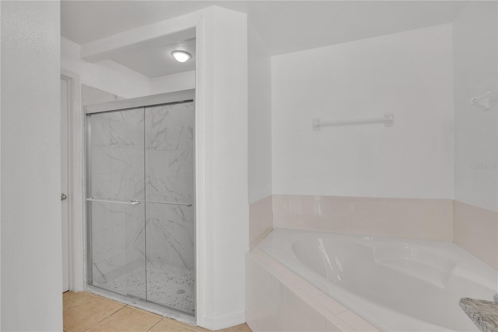 Image 13 of 30 For 3008 Fabus Court