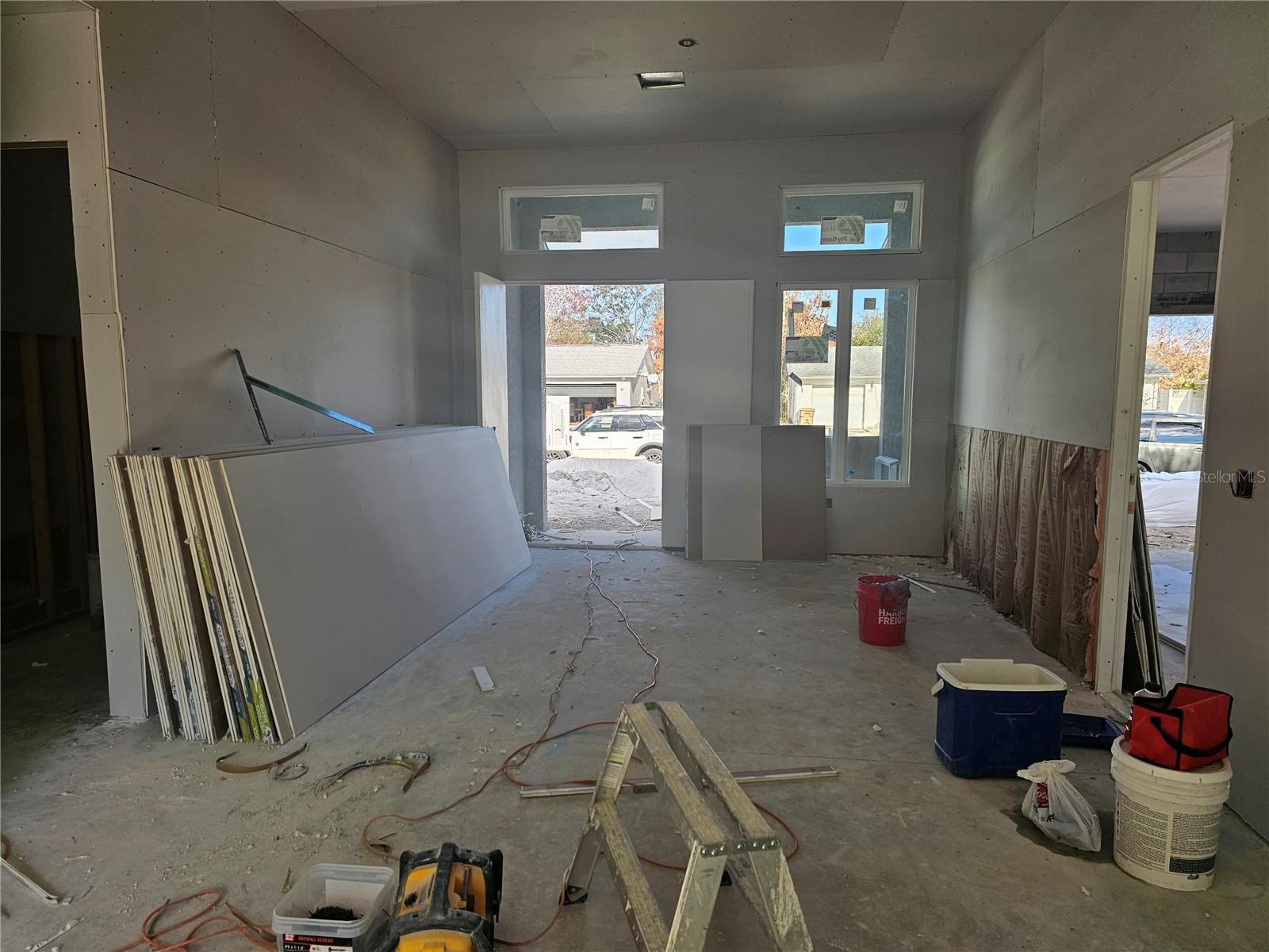 Image 23 of 26 For 292 Gardenia Road