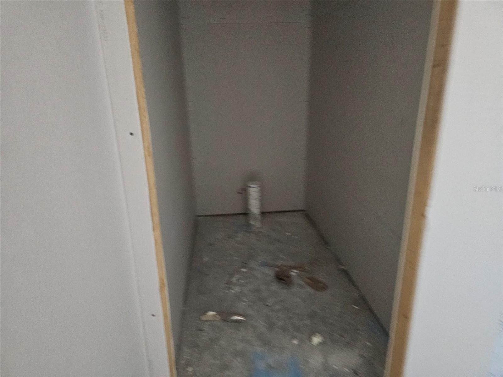 Image 7 of 26 For 292 Gardenia Road