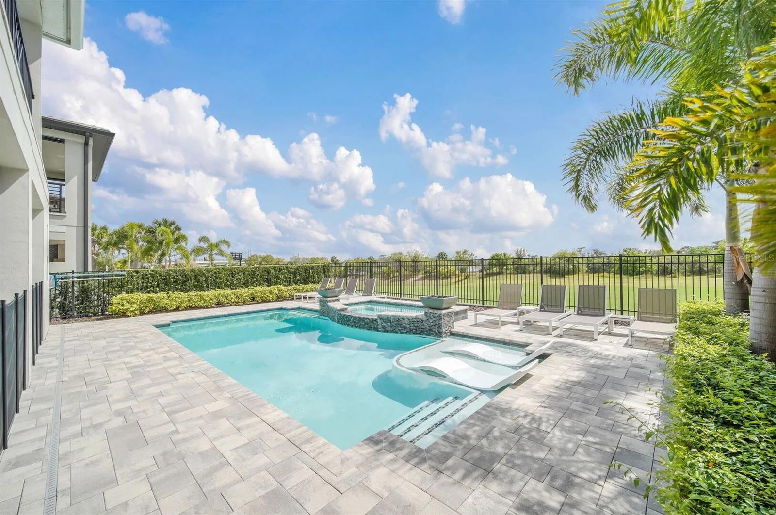 Image 52 of 63 For 7936 Jacks Club Court