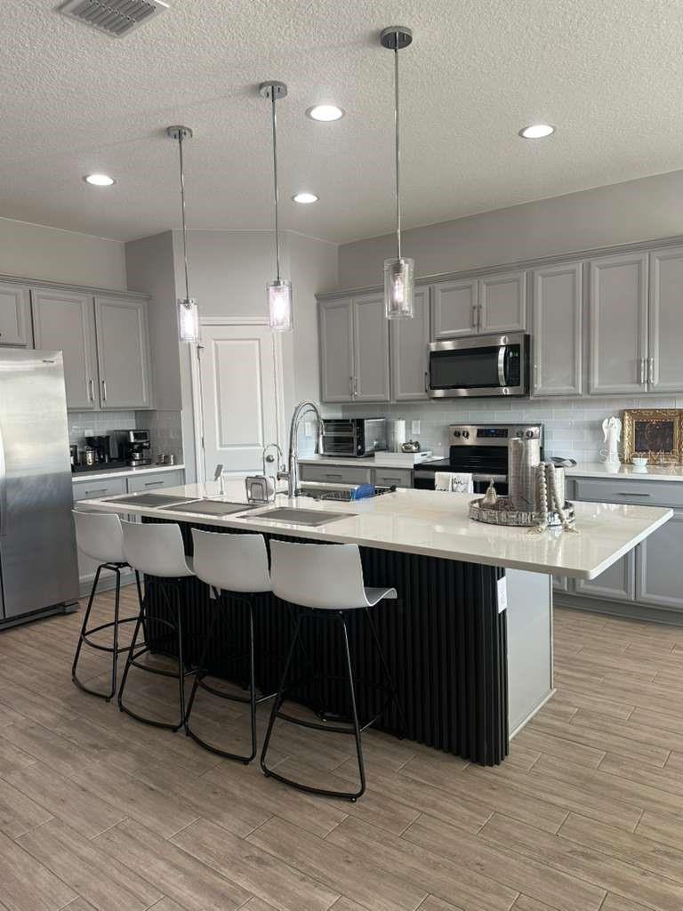 Image 3 of 11 For 441 Disa Drive