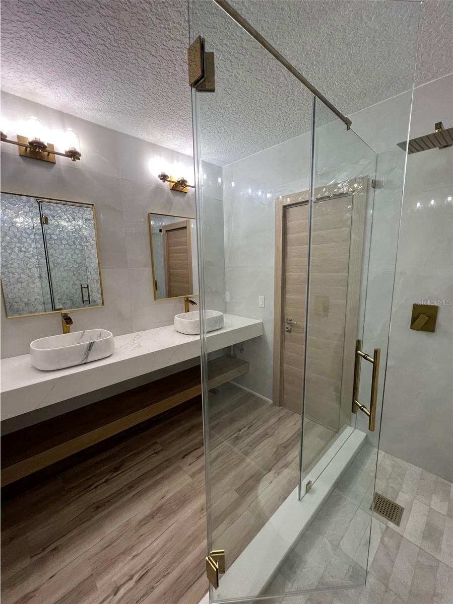 Image 19 of 31 For 32325 State Road 44