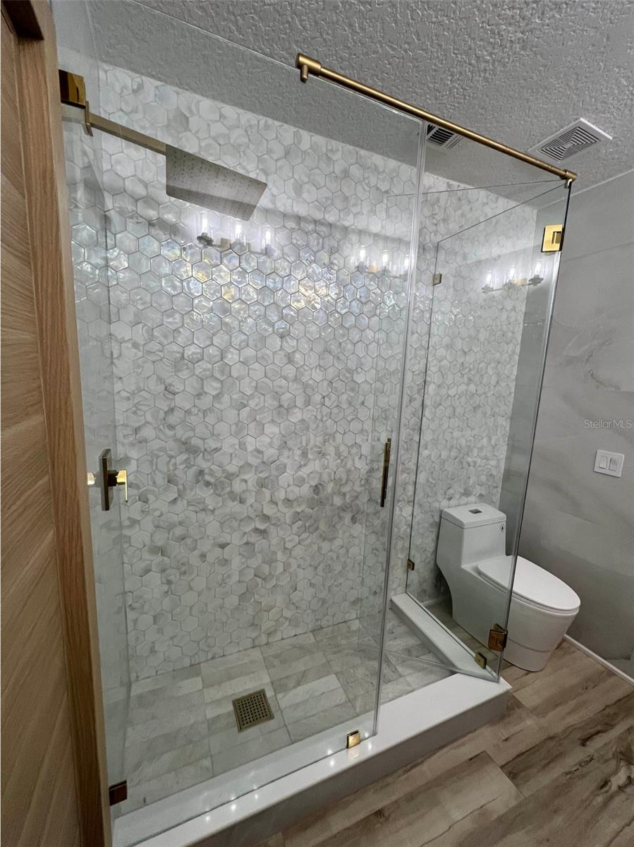 Image 20 of 31 For 32325 State Road 44