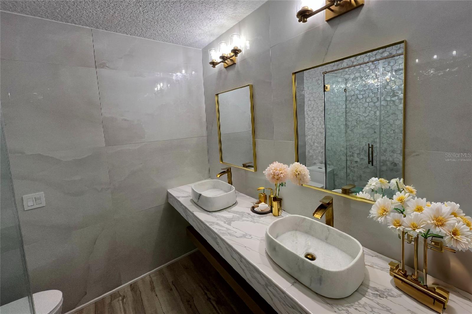 Image 21 of 31 For 32325 State Road 44