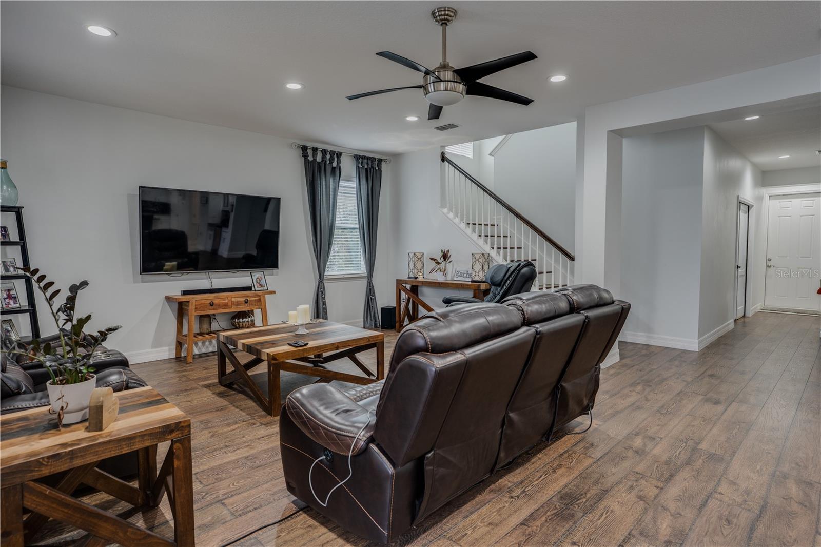 Image 10 of 28 For 3324 Forton Drive