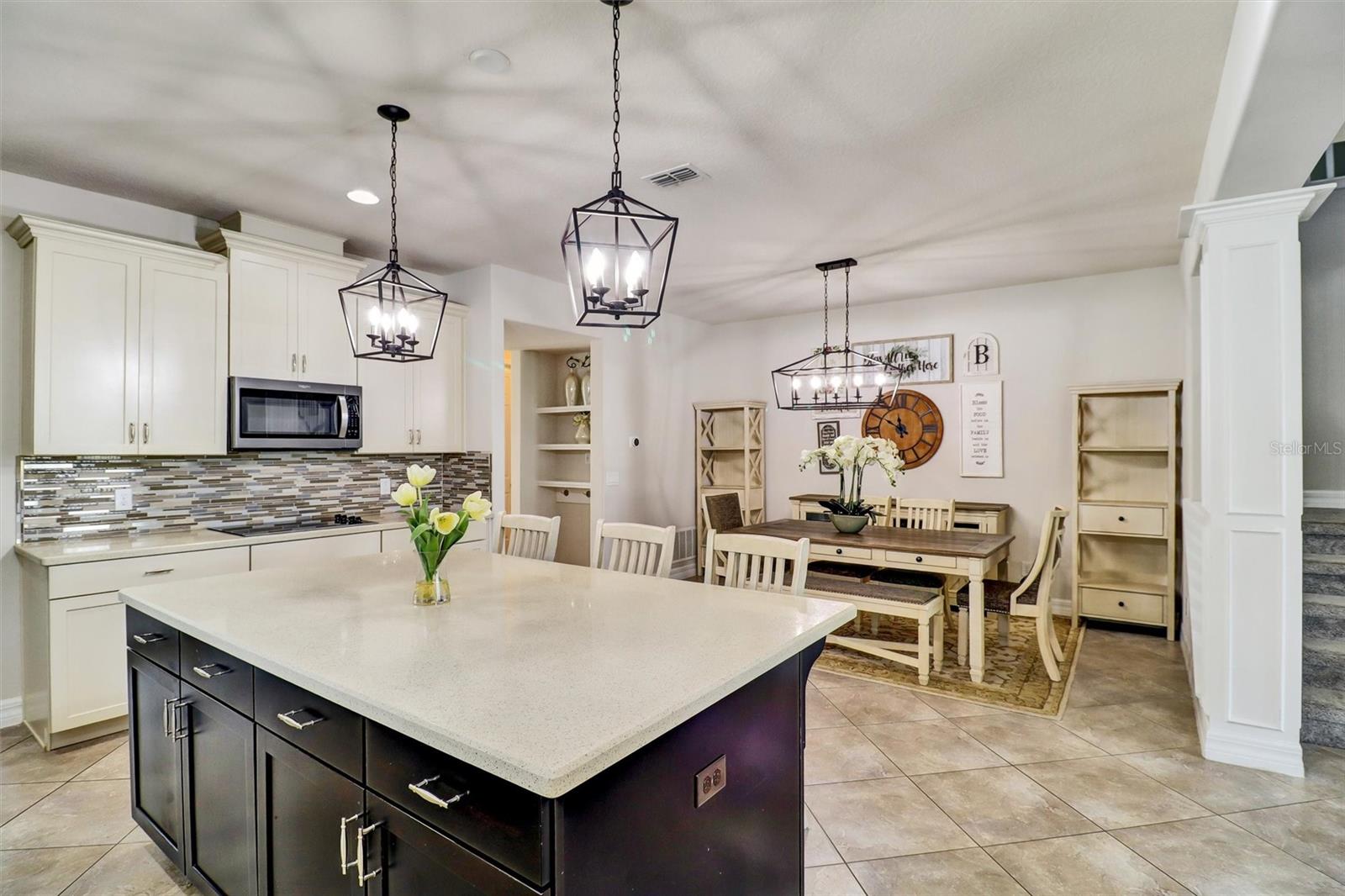 Image 13 of 75 For 7921 Corkfield Avenue