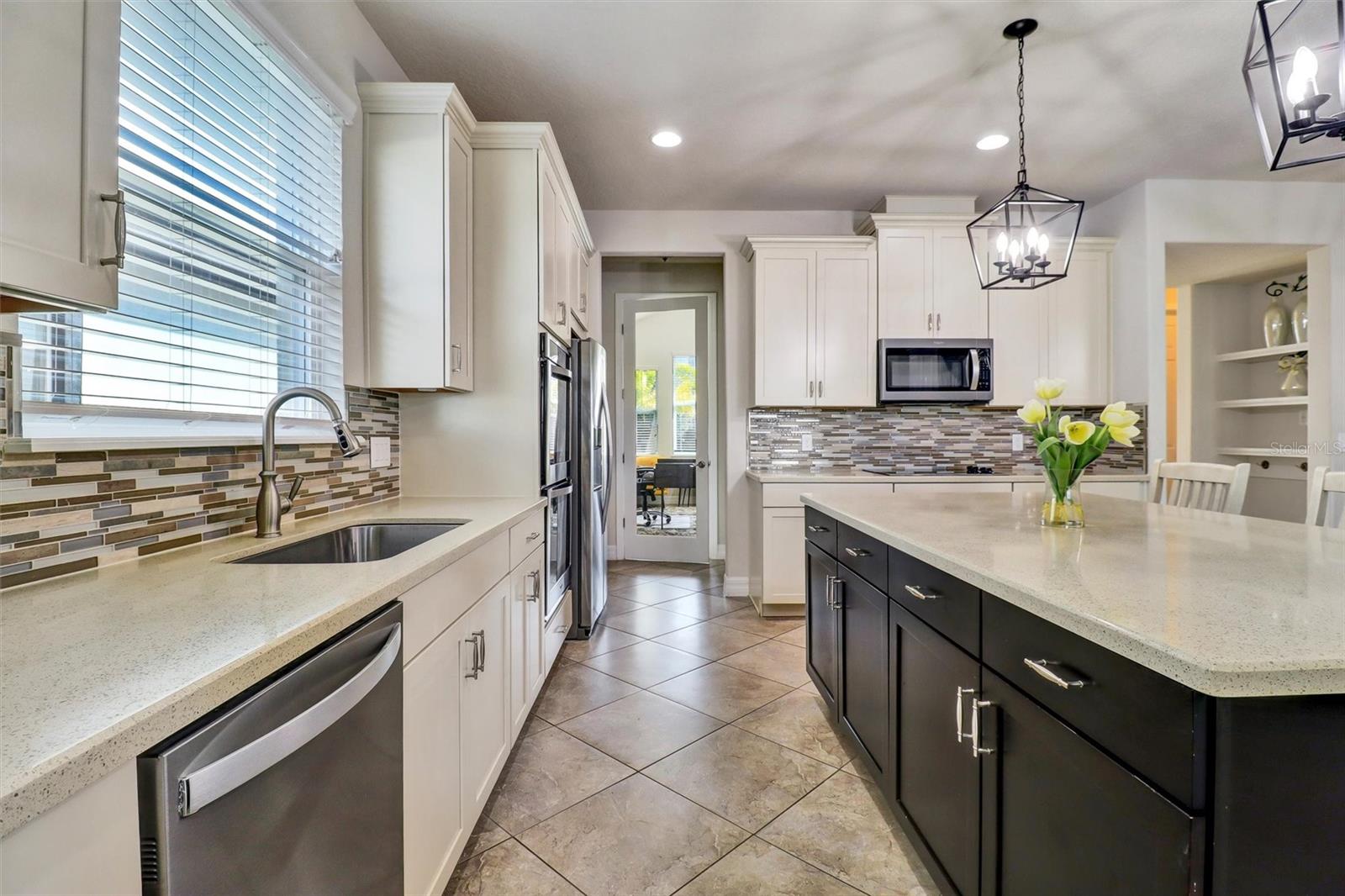 Image 14 of 75 For 7921 Corkfield Avenue