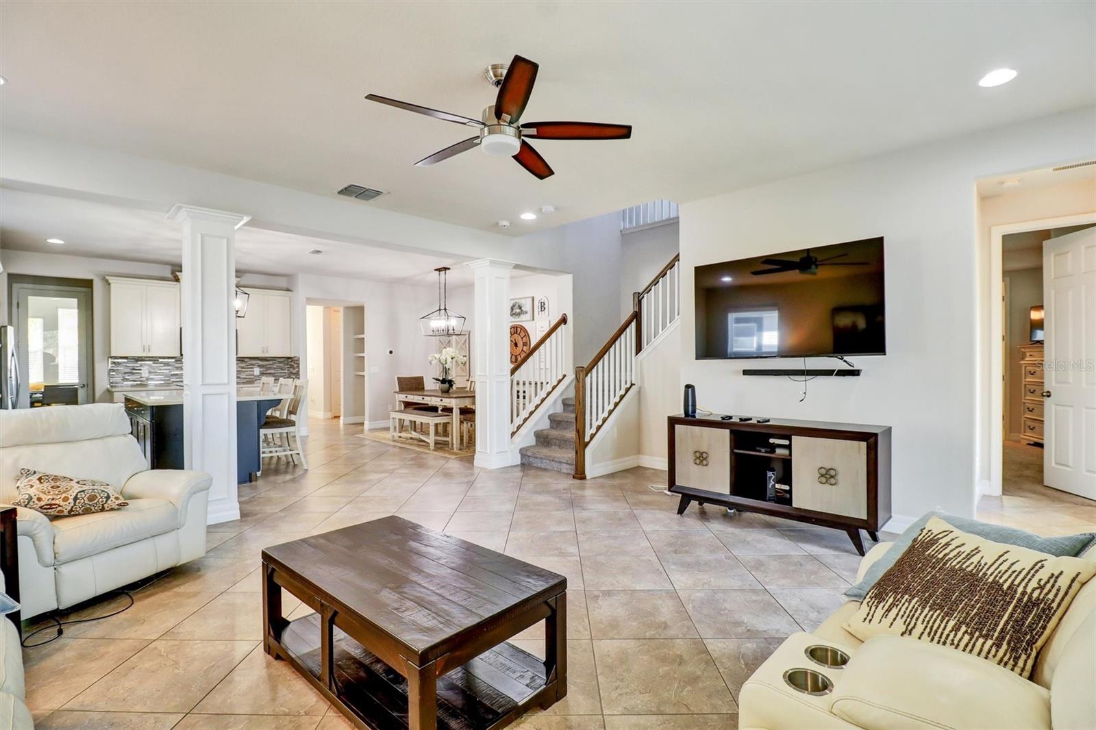 Image 22 of 75 For 7921 Corkfield Avenue