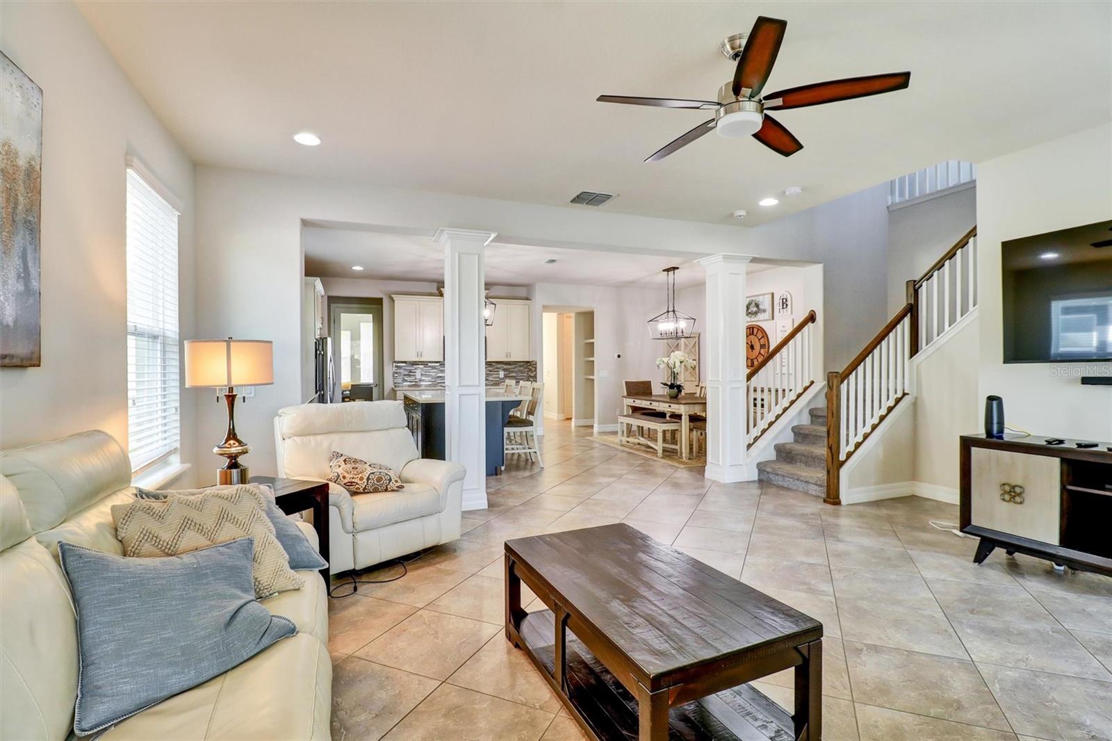 Image 23 of 75 For 7921 Corkfield Avenue