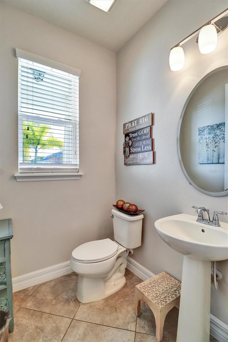 Image 26 of 75 For 7921 Corkfield Avenue