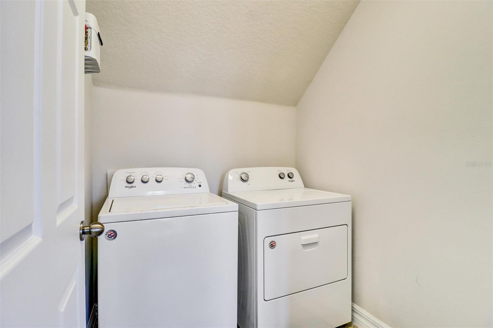 Image 27 of 75 For 7921 Corkfield Avenue