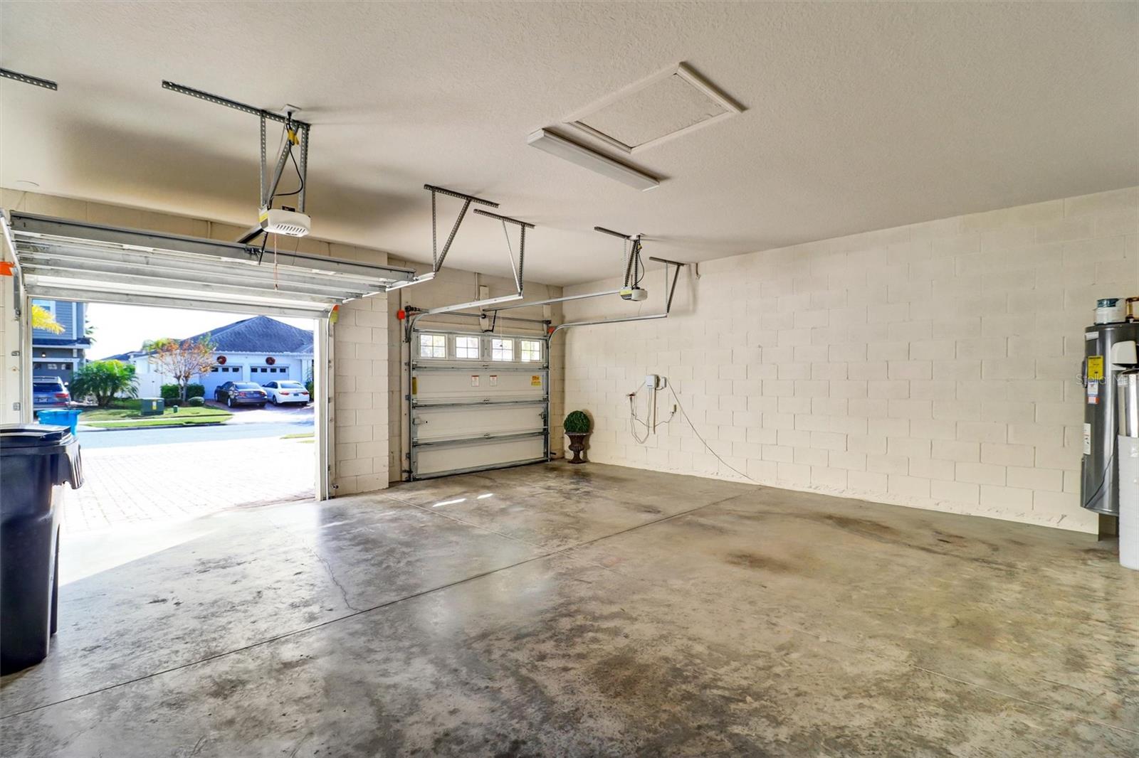 Image 62 of 75 For 7921 Corkfield Avenue