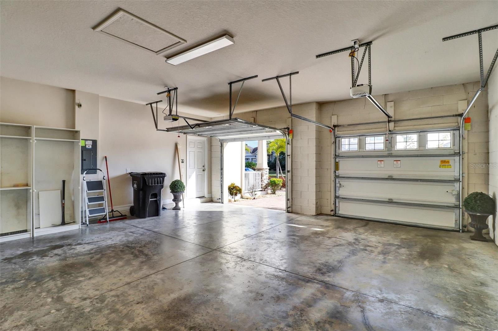 Image 63 of 75 For 7921 Corkfield Avenue