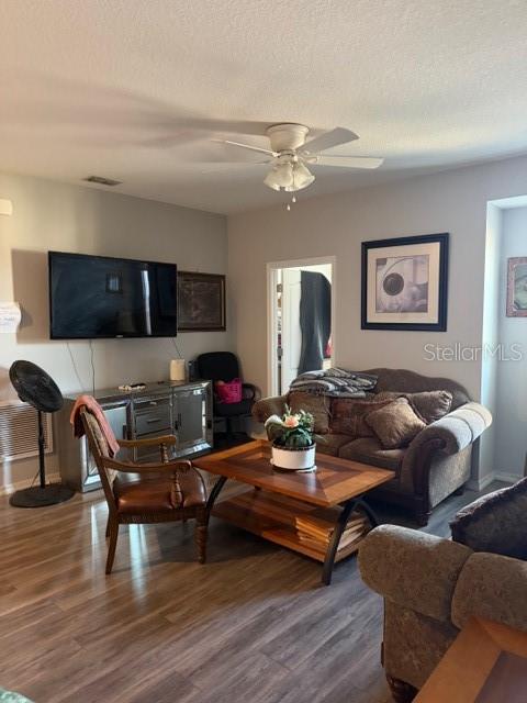 Image 5 of 27 For 2525 Isabela Terrace