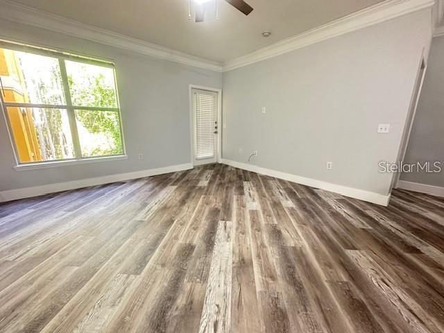 Image 6 of 21 For 8818 Villa View Circle 203