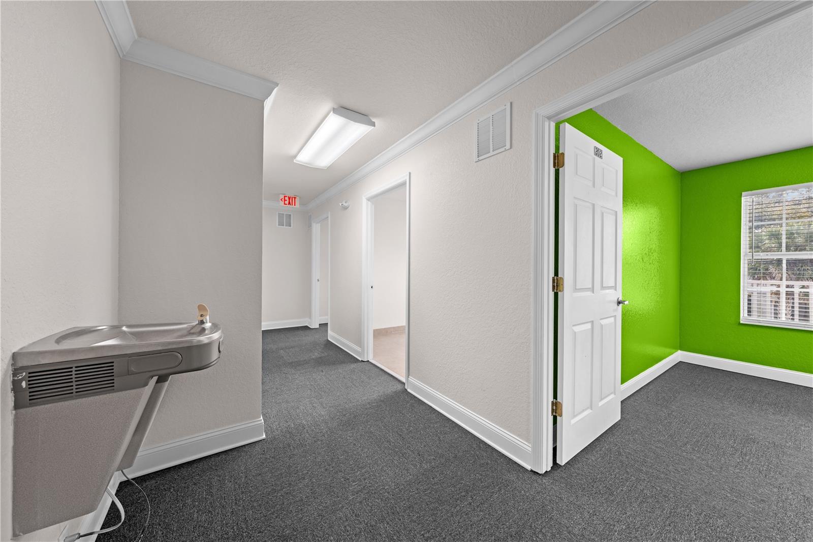 Image 32 of 50 For 815 Mabbette St  101