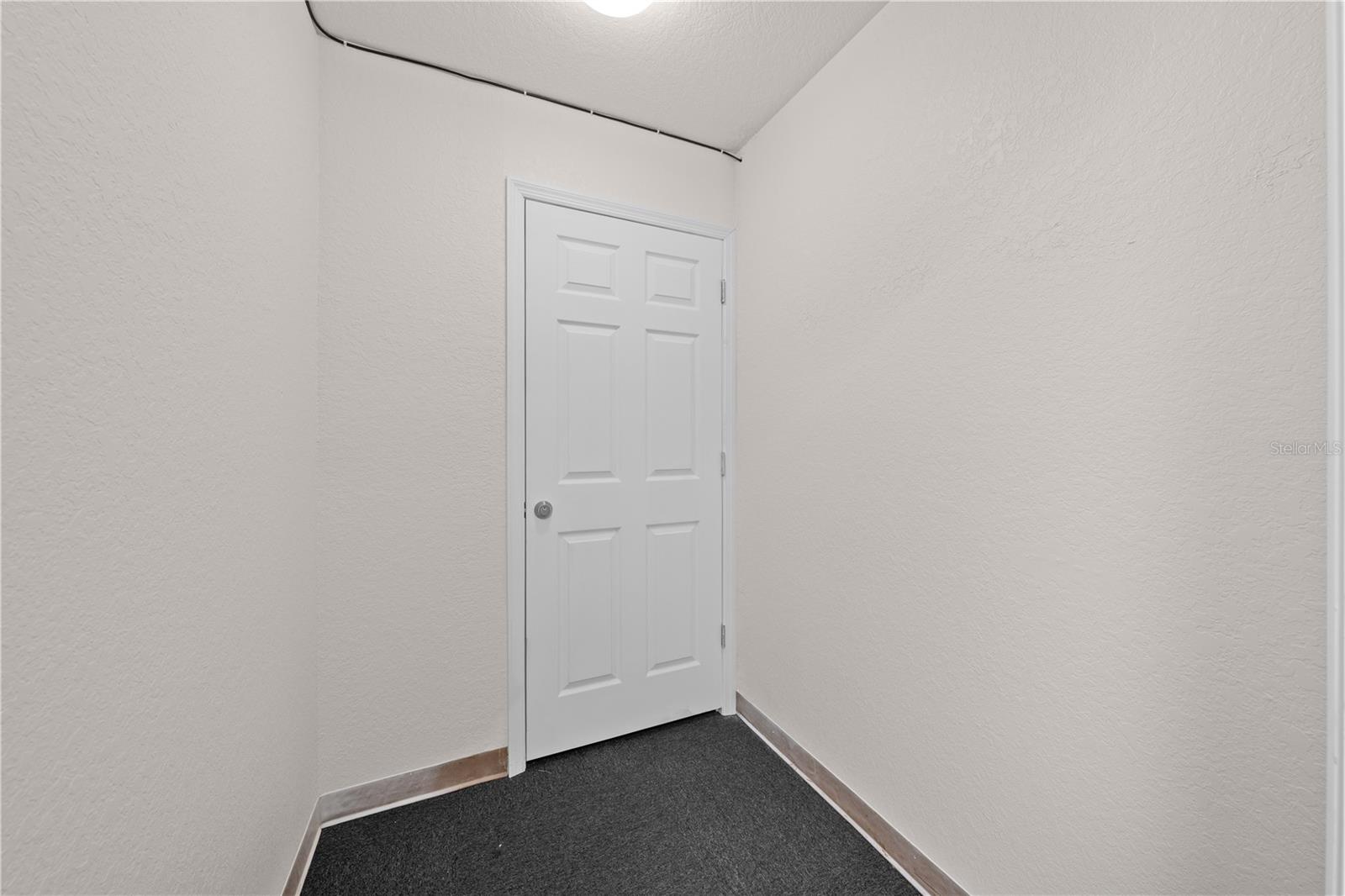 Image 35 of 50 For 815 Mabbette St  101