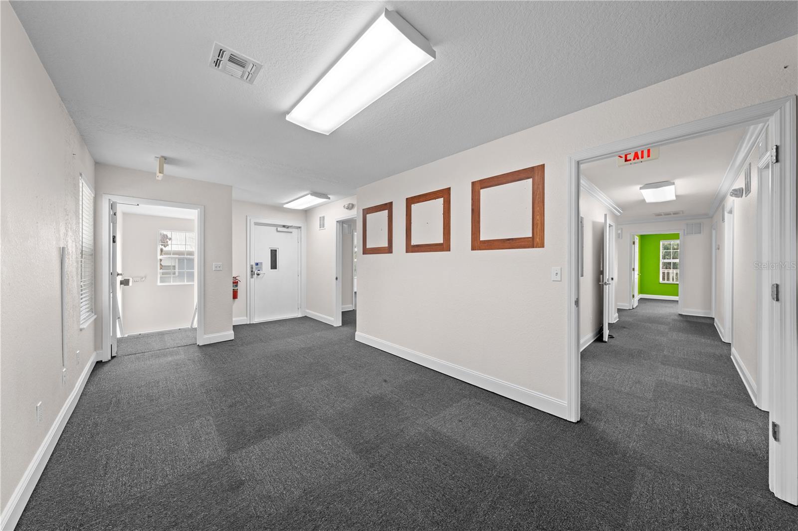 Image 42 of 50 For 815 Mabbette St  101