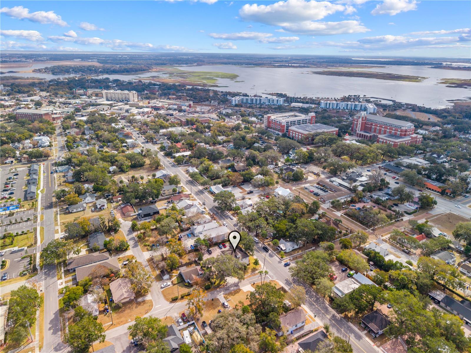 Image 47 of 50 For 815 Mabbette St  101